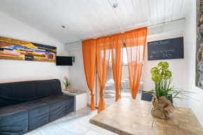 Отель  Ciuri's flat  Катания